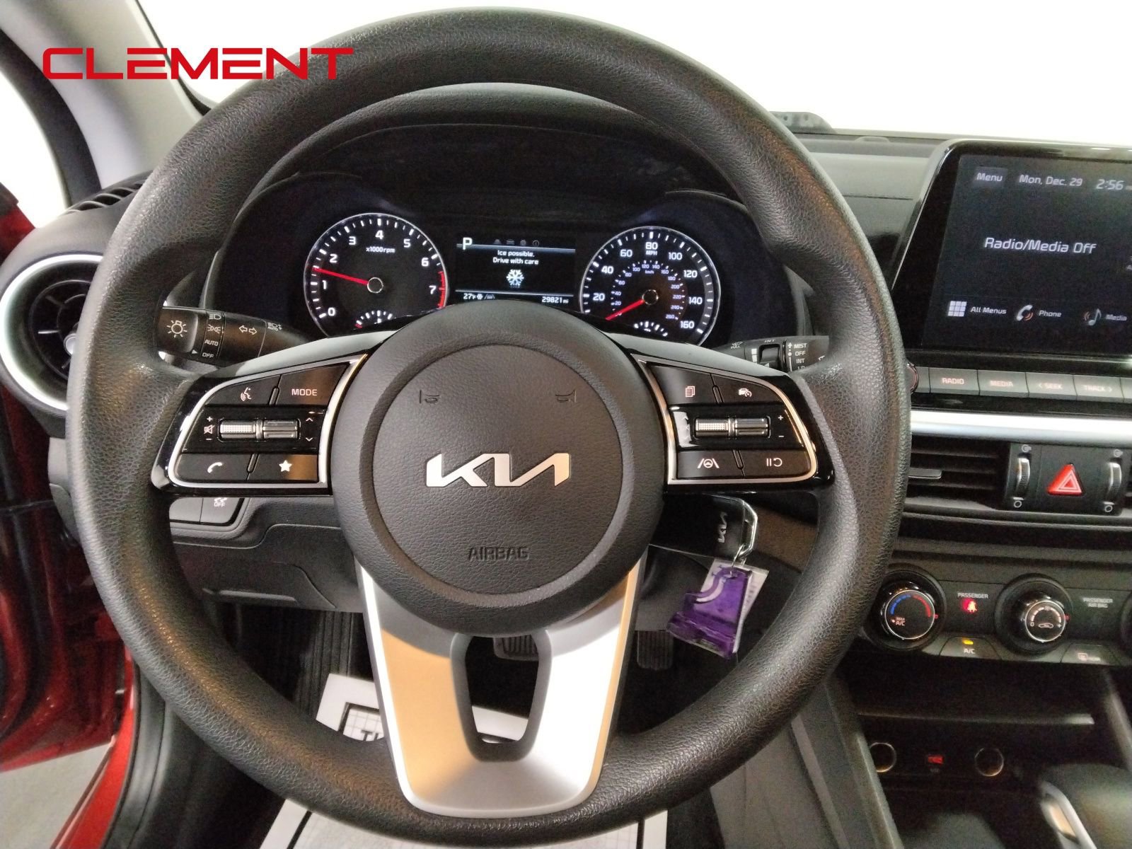 Used 2022 Kia Forte LXS image 12