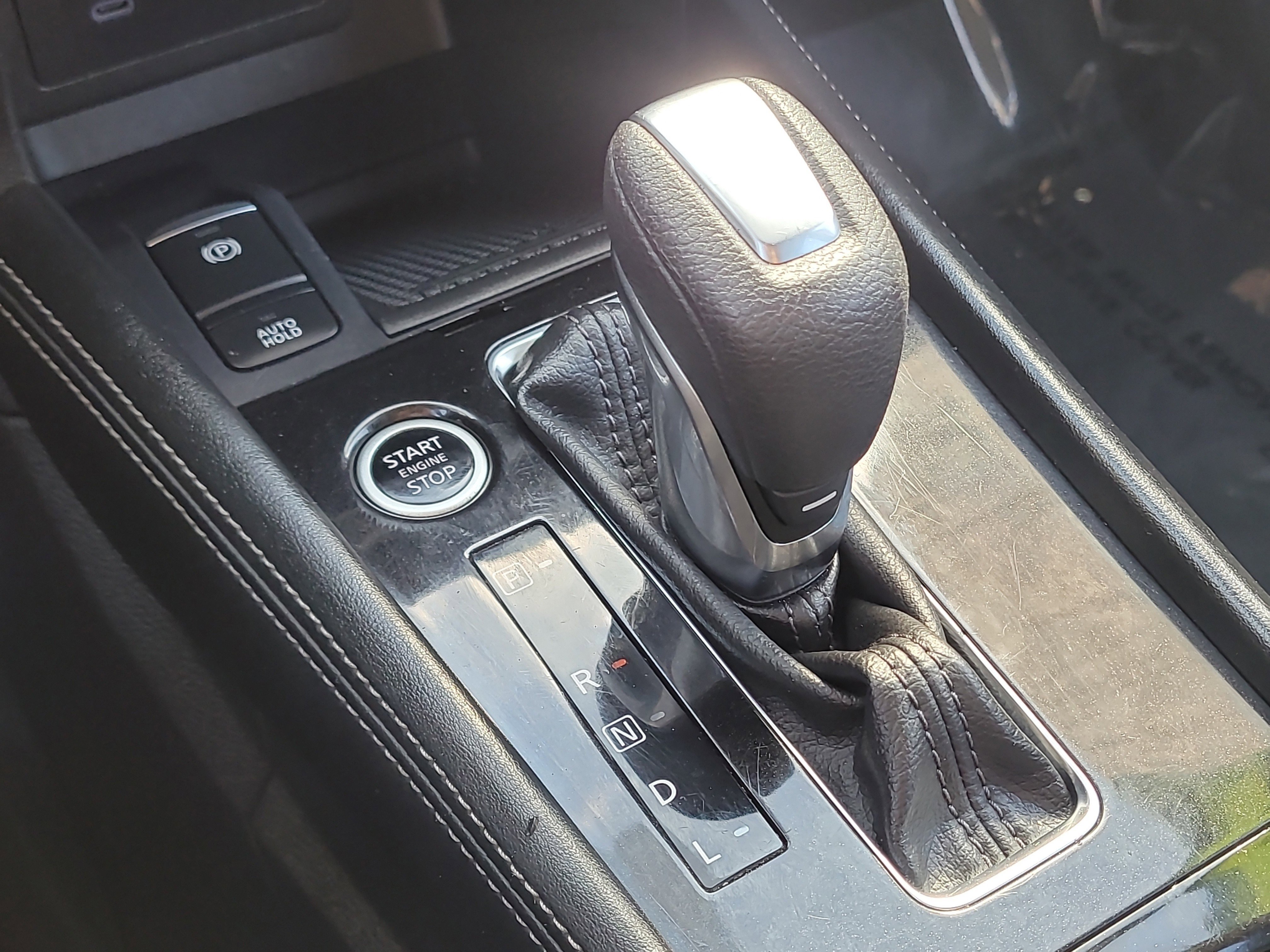 Used 2024 Nissan Kicks SV image 26