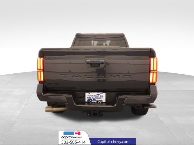 Used 2024 Toyota Tacoma TRD Sport w/ TRD Sport Premium Package AWD/4WD image 3