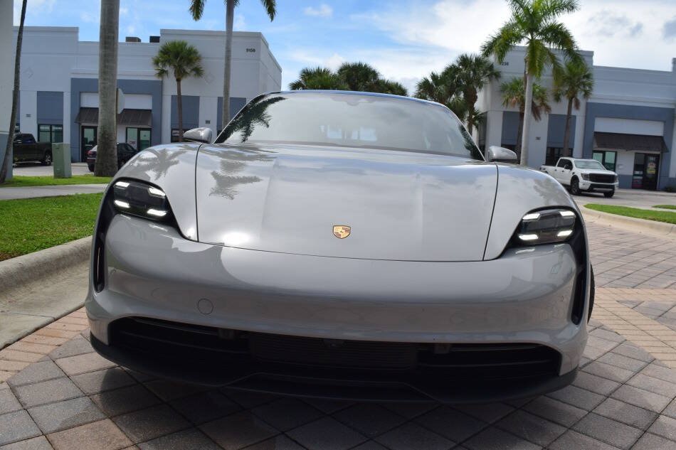 Used 2021 Porsche Taycan 4S AWD/4WD image 34