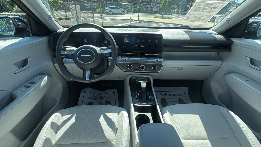 Used 2024 Hyundai Kona SE AWD/4WD image 30