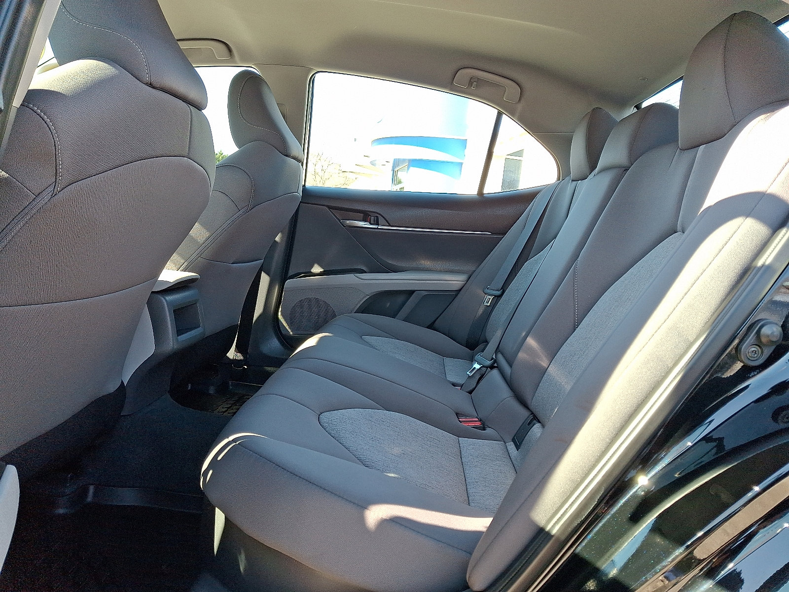 Used 2024 Toyota Camry LE image 10