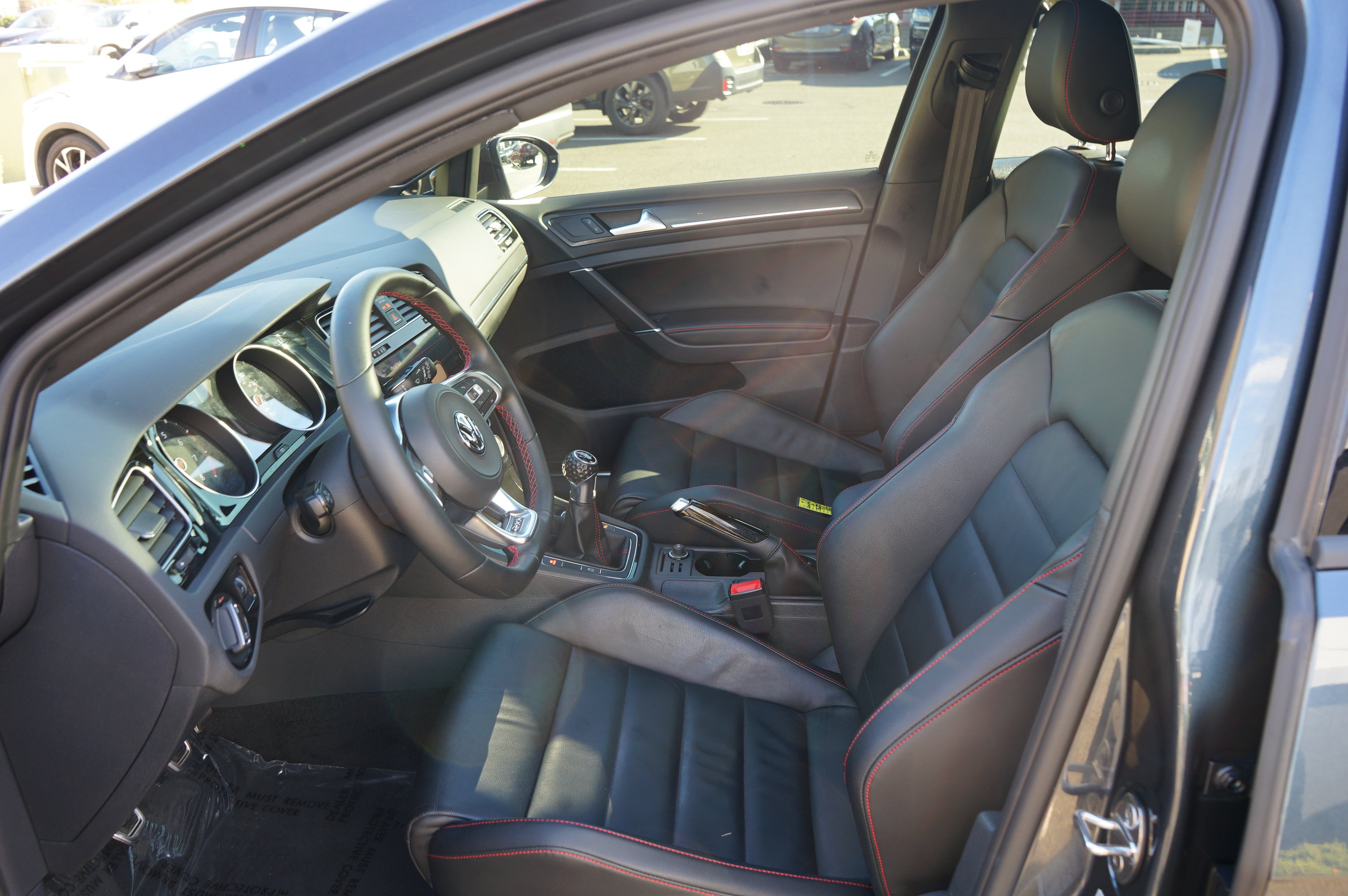 Used 2018 Volkswagen GTI Autobahn FWD image 15