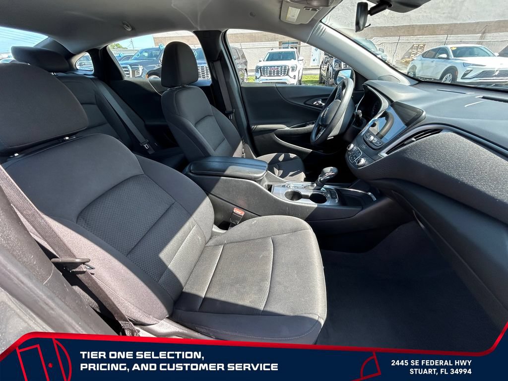 Used 2025 Chevrolet Malibu LT FWD image 20