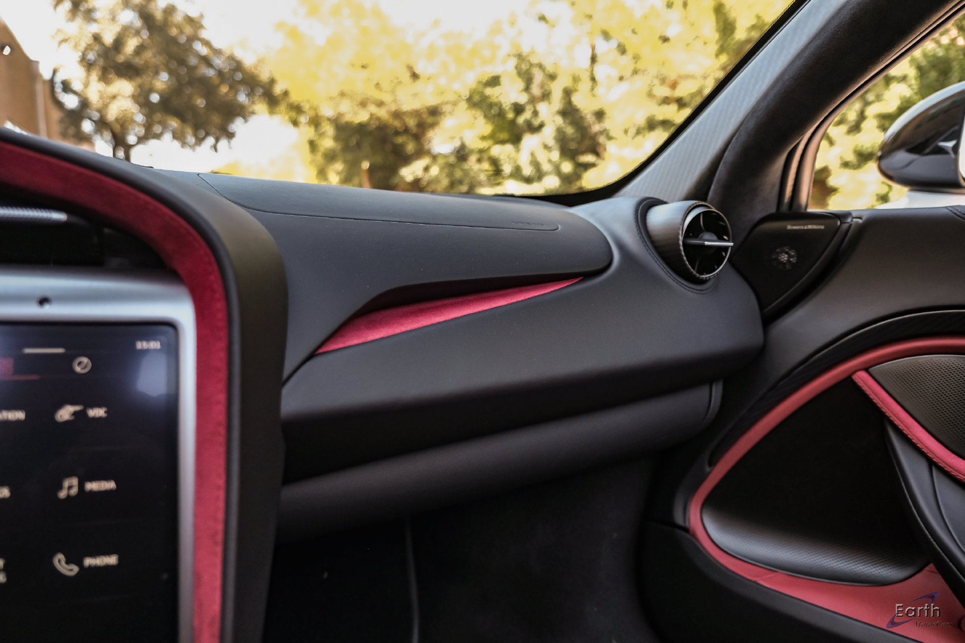 Used 2025 McLaren 750S Spider RWD image 91