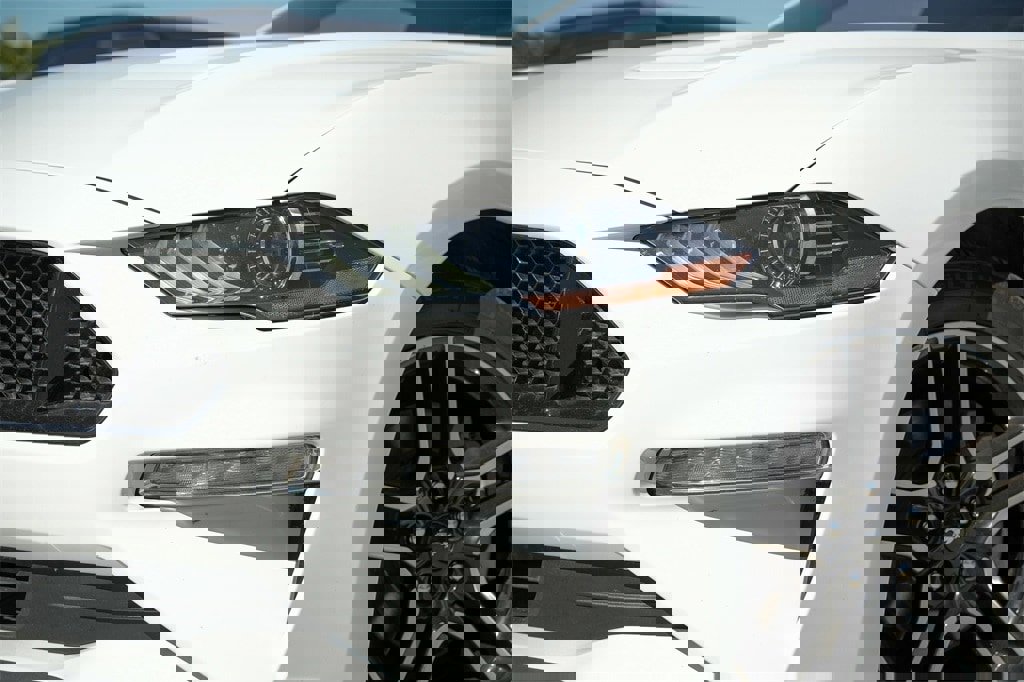 Used 2022 Ford Mustang Premium image 3