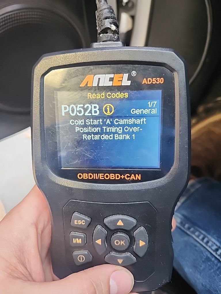 Used 2019 Nissan Kicks SR w/ SR Premium Package image 7