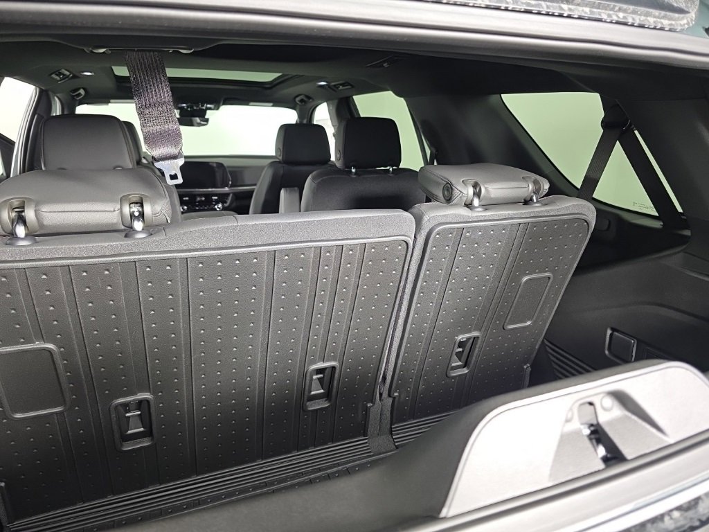 New 2026 Chevrolet Tahoe RST w/ Advanced Technology Package image 34