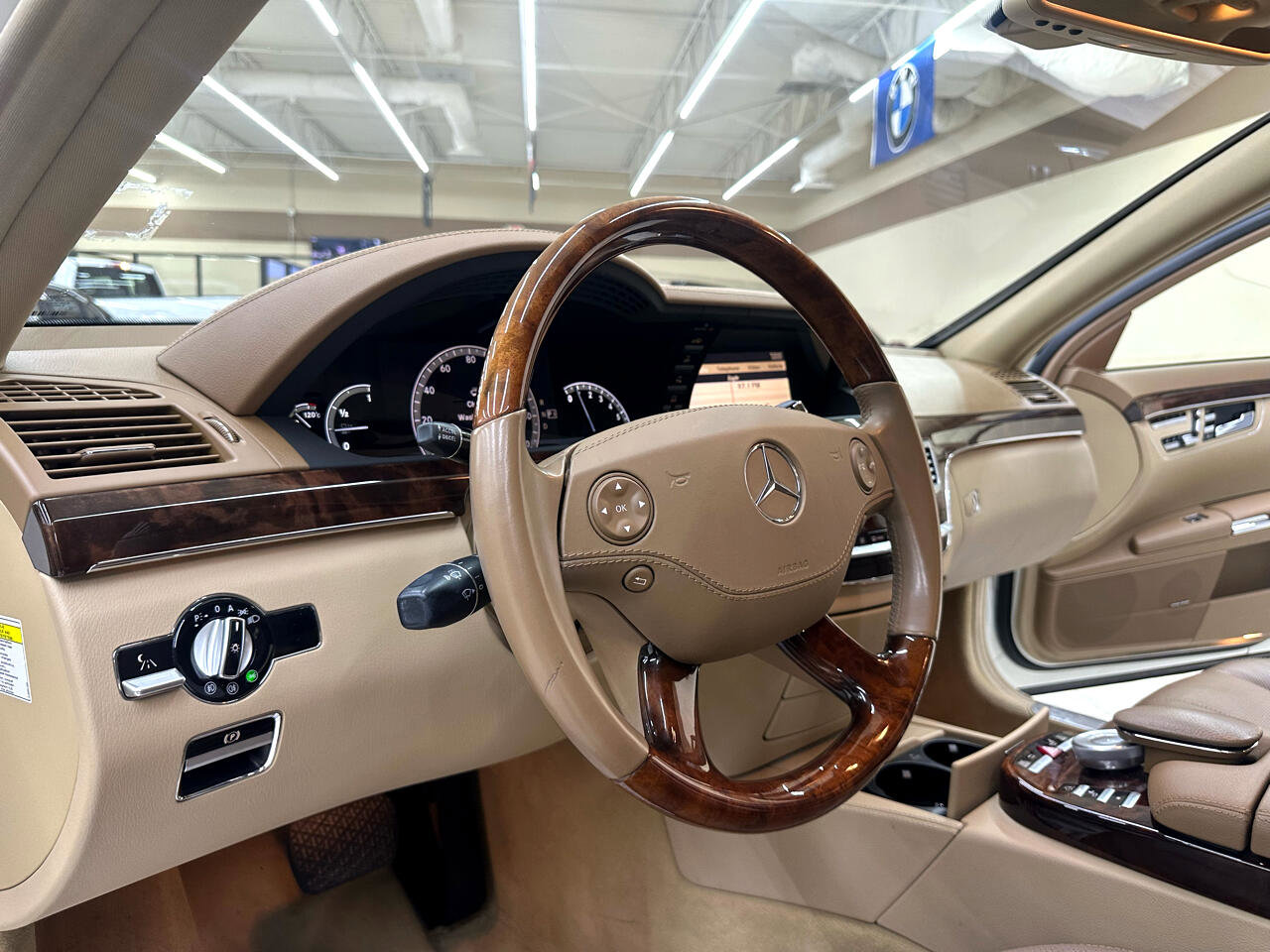 Used 2008 Mercedes-Benz S 550 w/ P3 Pkg image 21