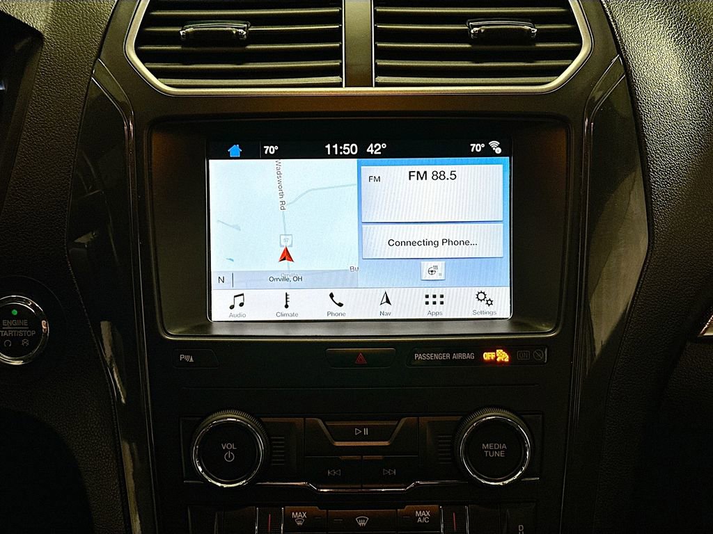 Used 2019 Ford Explorer XLT w/ Equipment Group 202A image 16