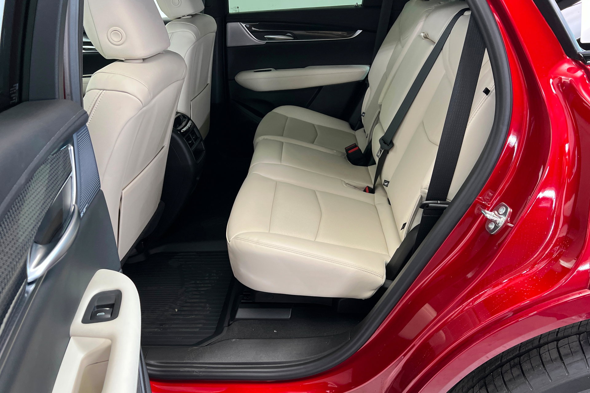 New 2026 Cadillac XT5 Sportv image 22