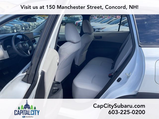 Used 2026 Toyota Corolla Cross LE w/ Moonroof Package AWD/4WD image 16