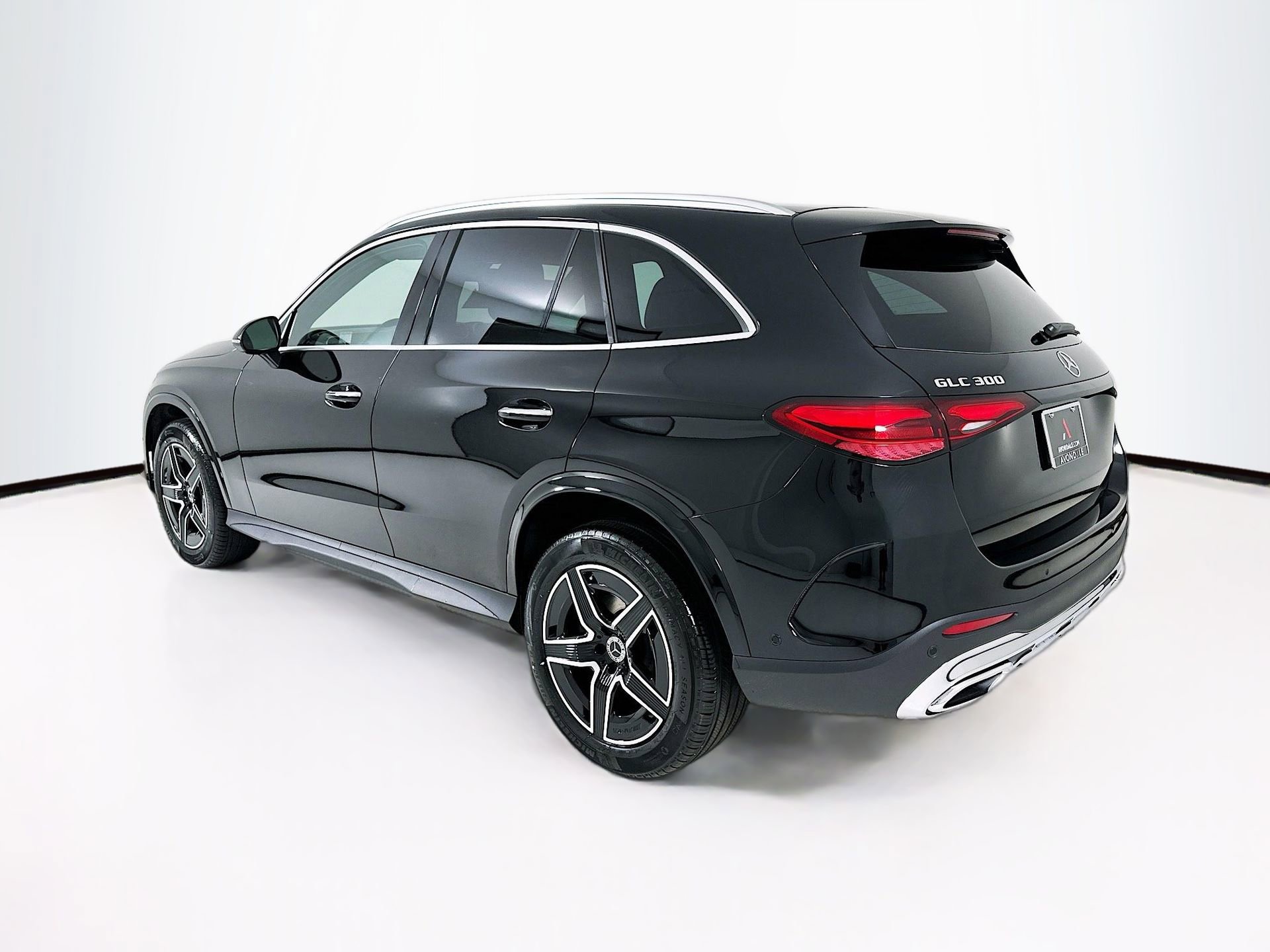 New 2026 Mercedes-Benz GLC 300 image 6