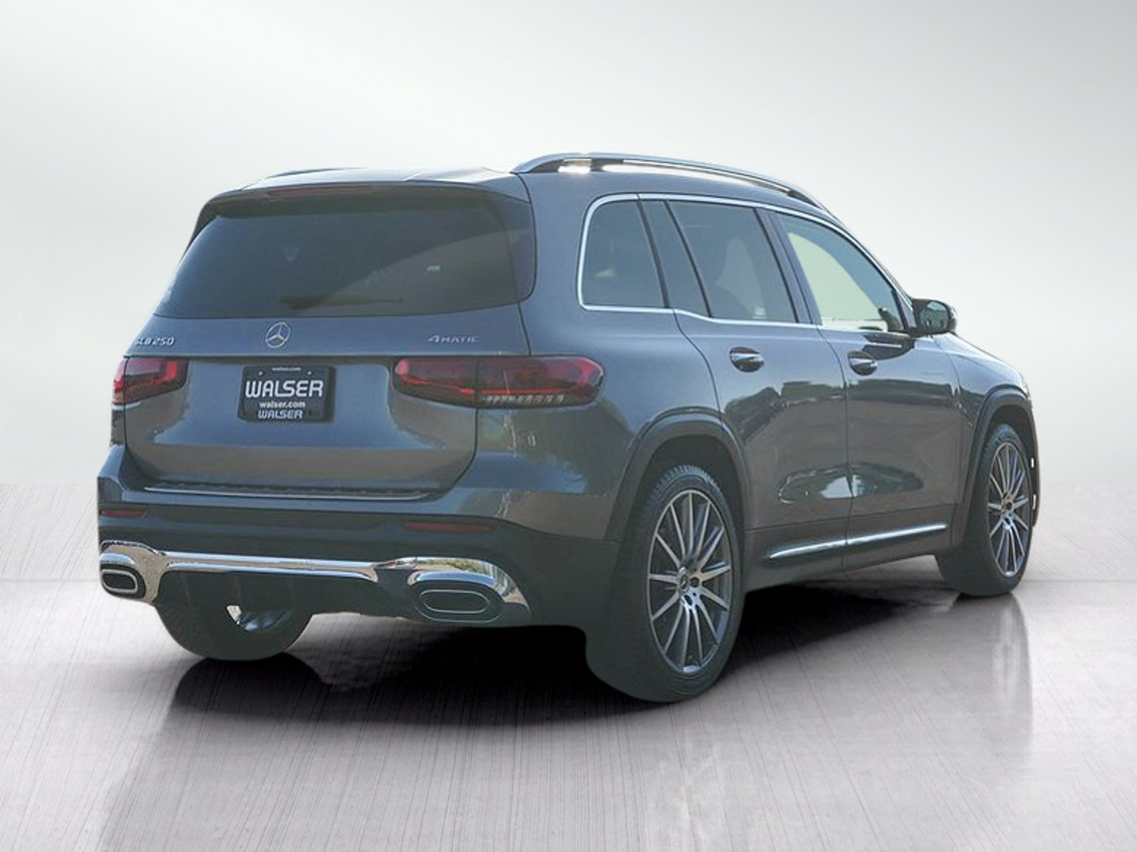 Used 2021 Mercedes-Benz GLB 250 4MATIC image 5