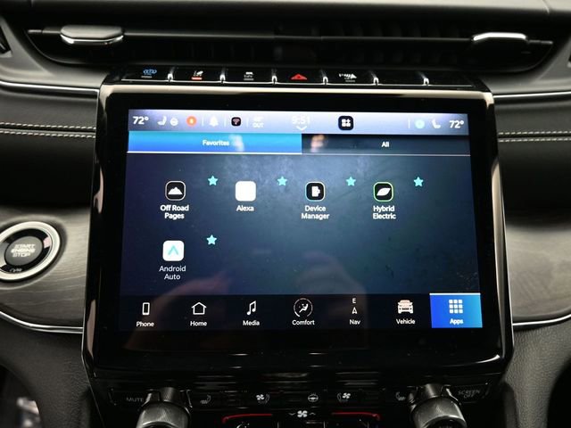 Used 2023 Jeep Grand Cherokee Overland w/ Advanced Protech Group III image 25