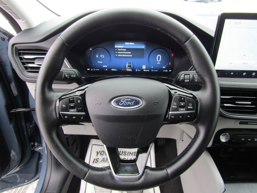 Used 2025 Ford Escape SE w/ PHEV Premium Package image 19