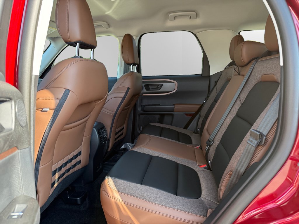New 2026 Ford Bronco Sport Outer Banks w/ Outer Banks Tech Package+ AWD/4WD image 15