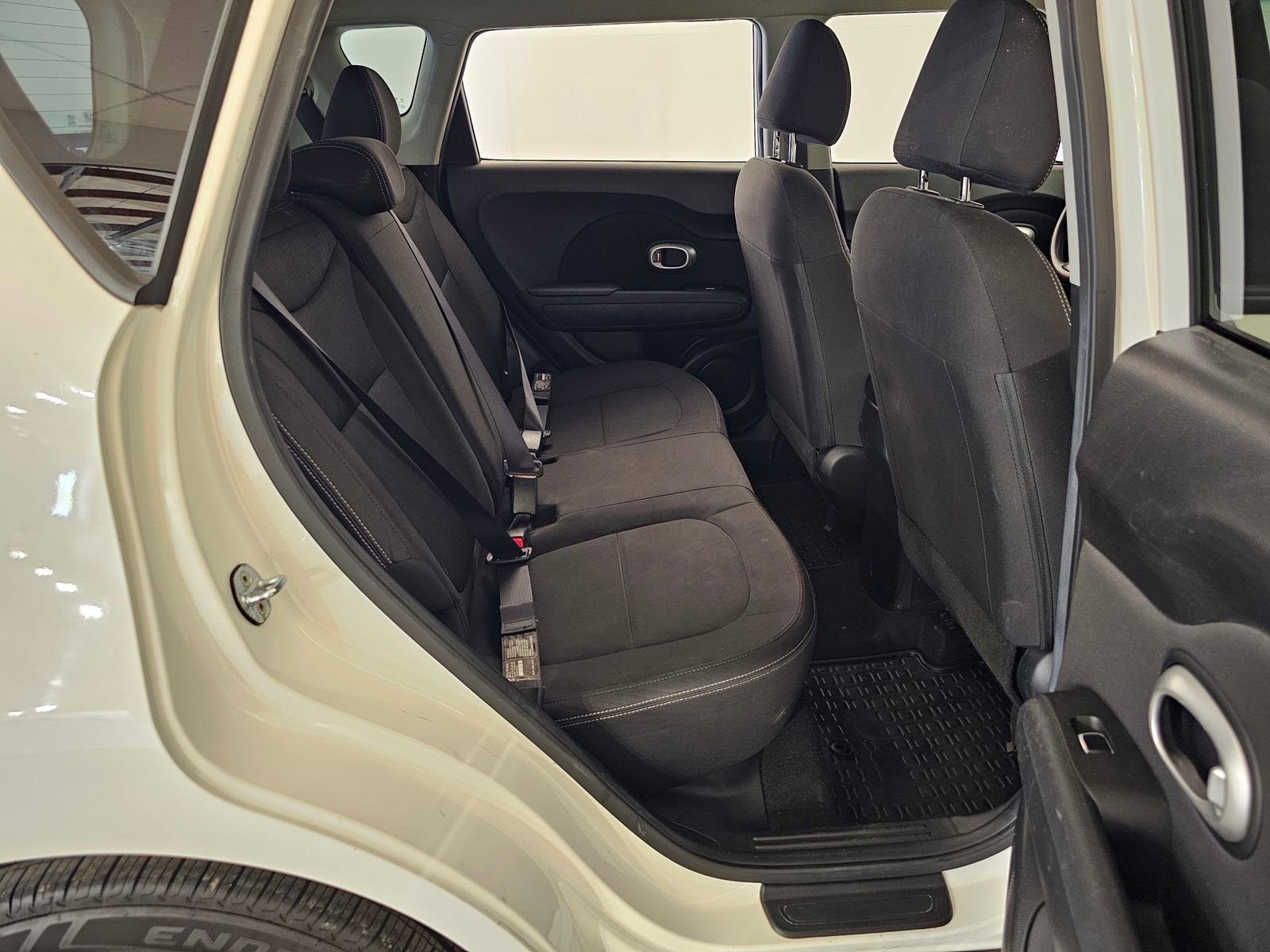 Used 2018 Kia Soul w/ Convenience Package FWD image 30