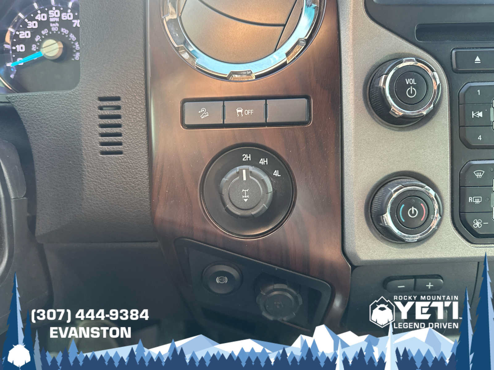 Used 2016 Ford F350 Lariat w/ FX4 4x4 Off Road Package image 28