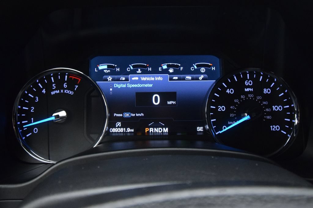 Used 2019 Ford Expedition XLT w/ Equipment Group 202A RWD image 11