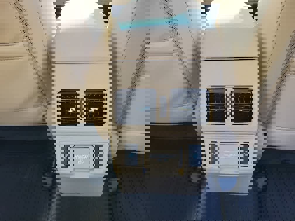 Used 2018 Subaru Legacy 2.5i Limited AWD/4WD image 33