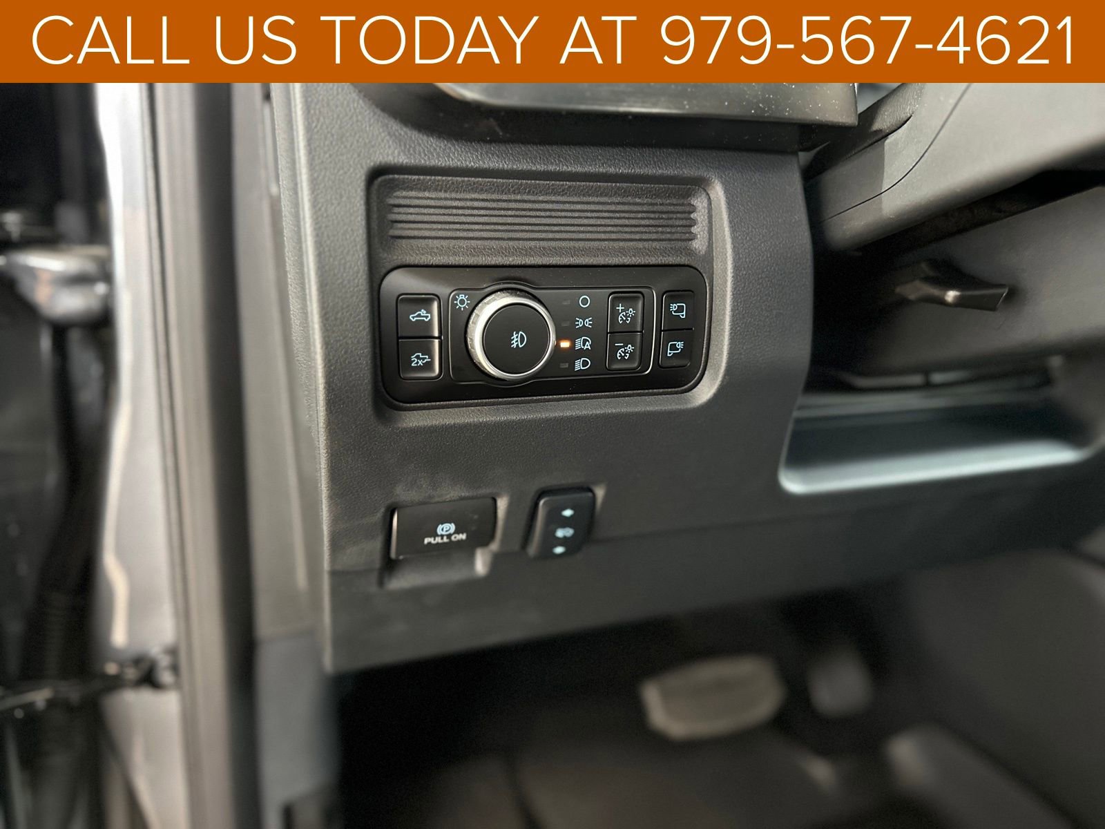 New 2025 Ford F350 Lariat w/ Chrome Package image 34