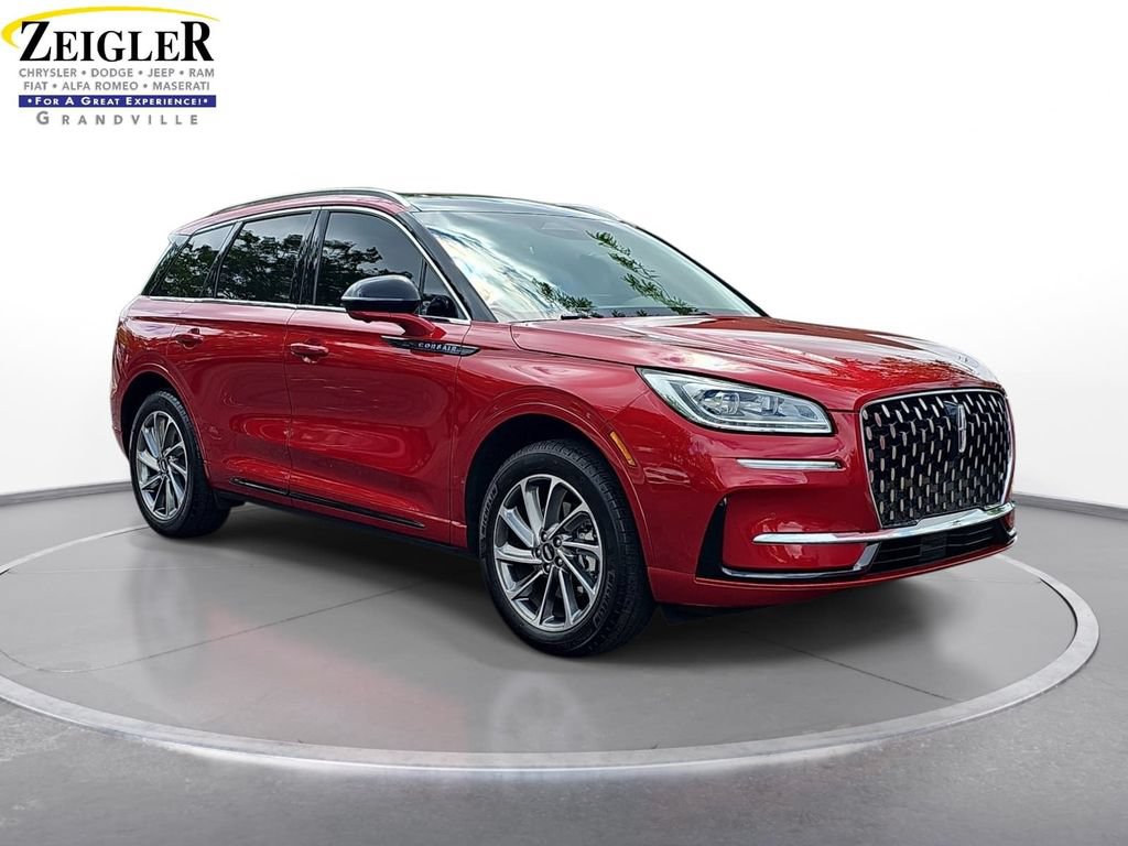 Used 2024 Lincoln Corsair Grand Touring w/ Equipment Group 301A AWD/4WD image 3