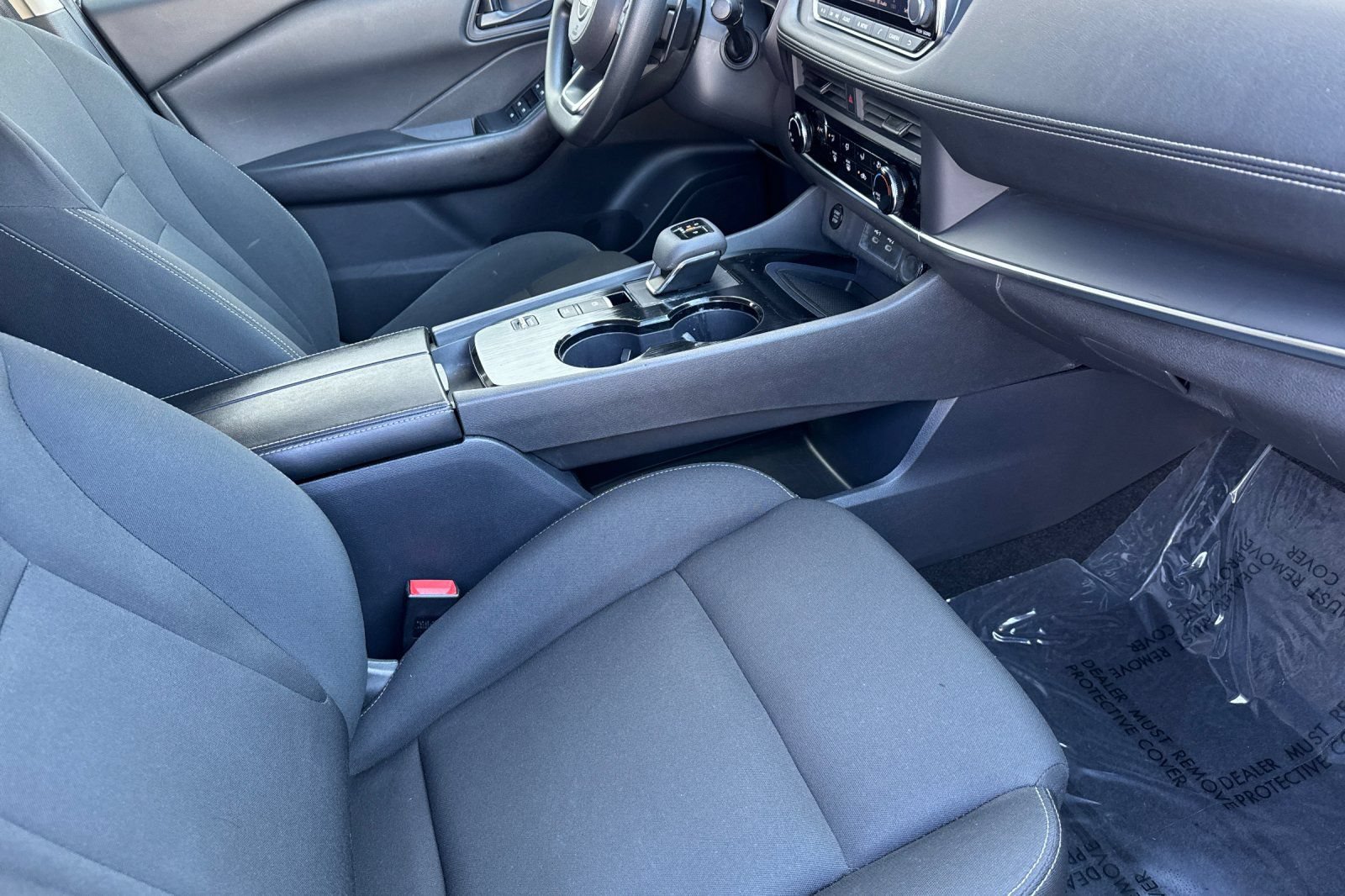 Certified 2024 Nissan Rogue S FWD image 18