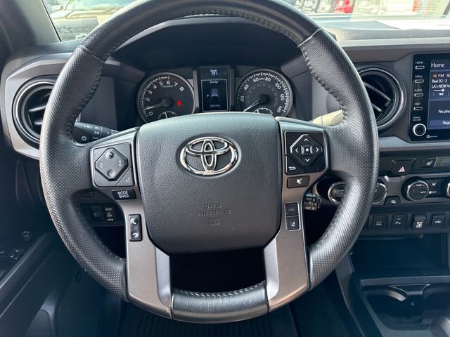 Used 2023 Toyota Tacoma TRD Sport w/ TRD Premium Sport Package AWD/4WD image 13