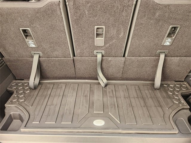 New 2026 Land Rover Defender 130 V8 image 23