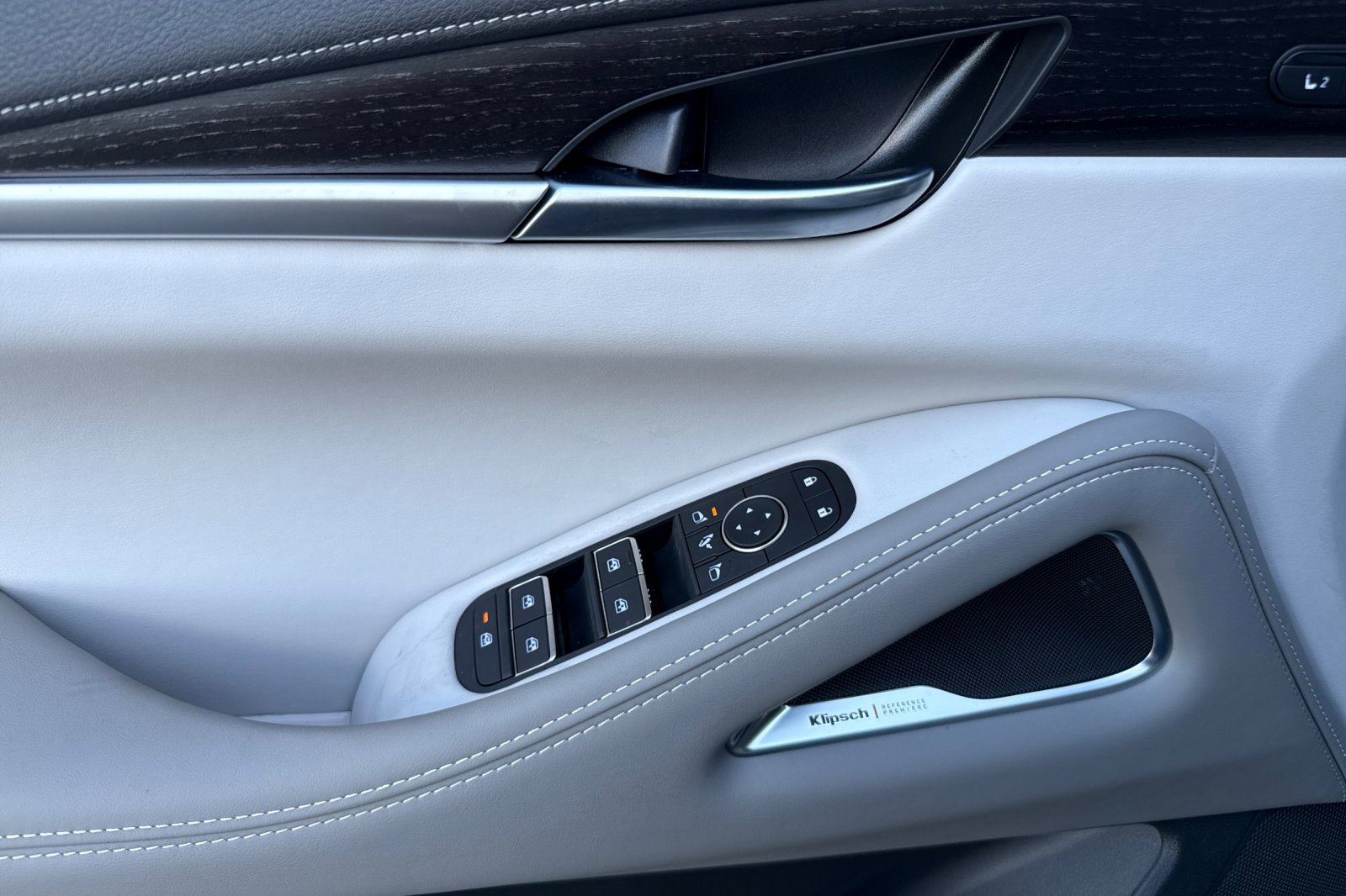 New 2026 INFINITI QX60 Autograph w/ Dark Cargo Package image 10