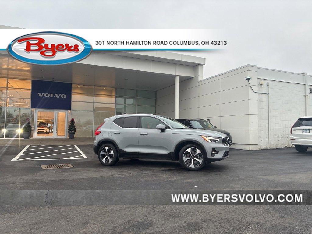 Certified 2025 Volvo XC40 B5 Plus