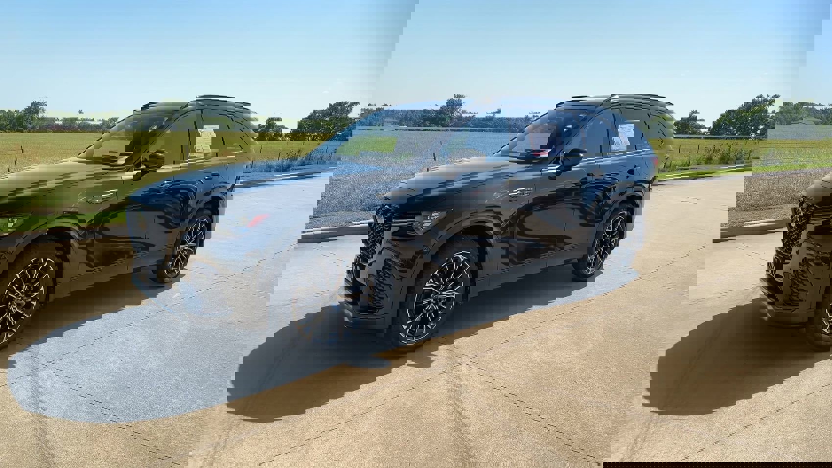 Used 2025 MAZDA CX-70 Plug-In Hybrid w/ Premium Plus image 4