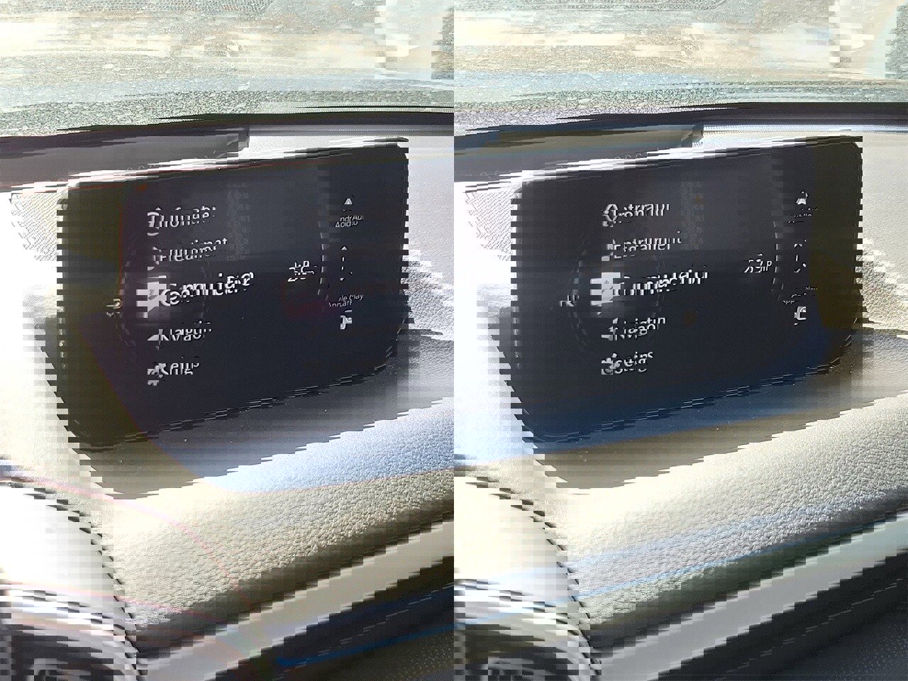 Used 2025 MAZDA CX-50 AWD 2.5 S w/ Premium Package image 25