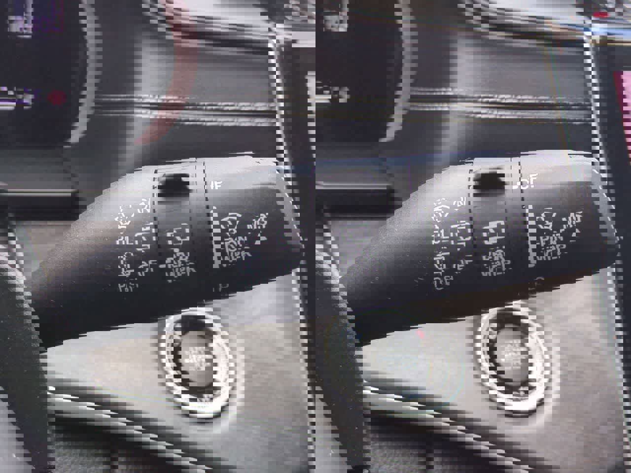 Used 2023 Jeep Grand Cherokee Limited RWD image 25