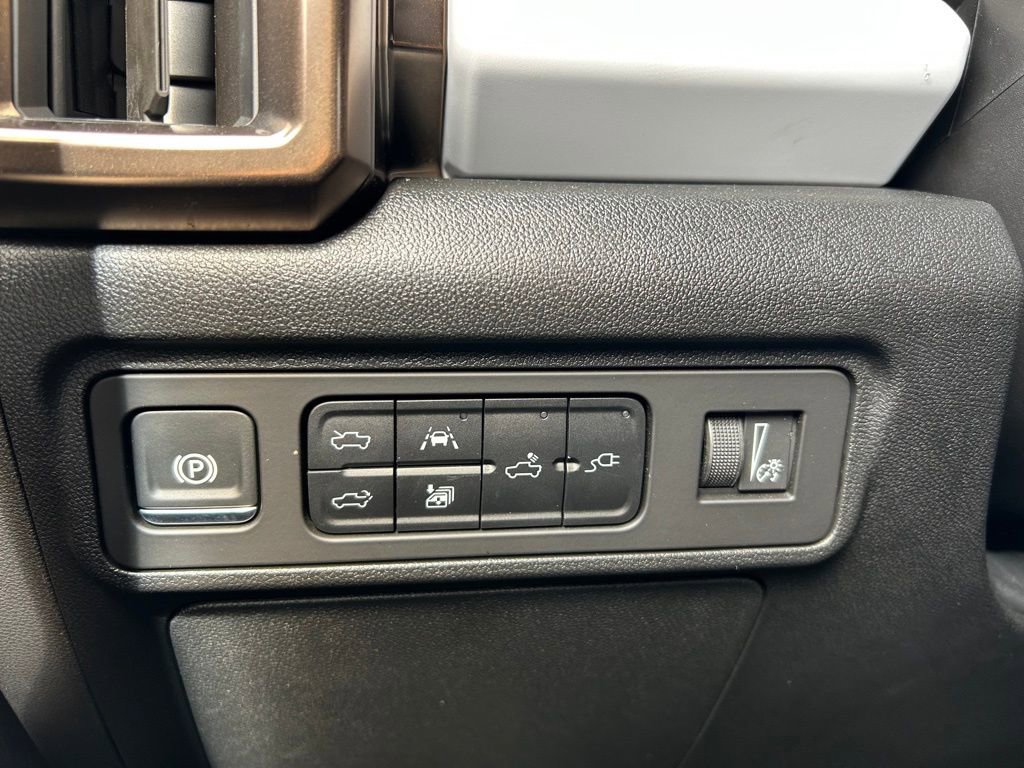 Used 2024 GMC Hummer EV 3X image 57