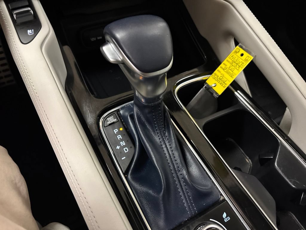 Used 2023 Kia Telluride SX AWD/4WD image 16