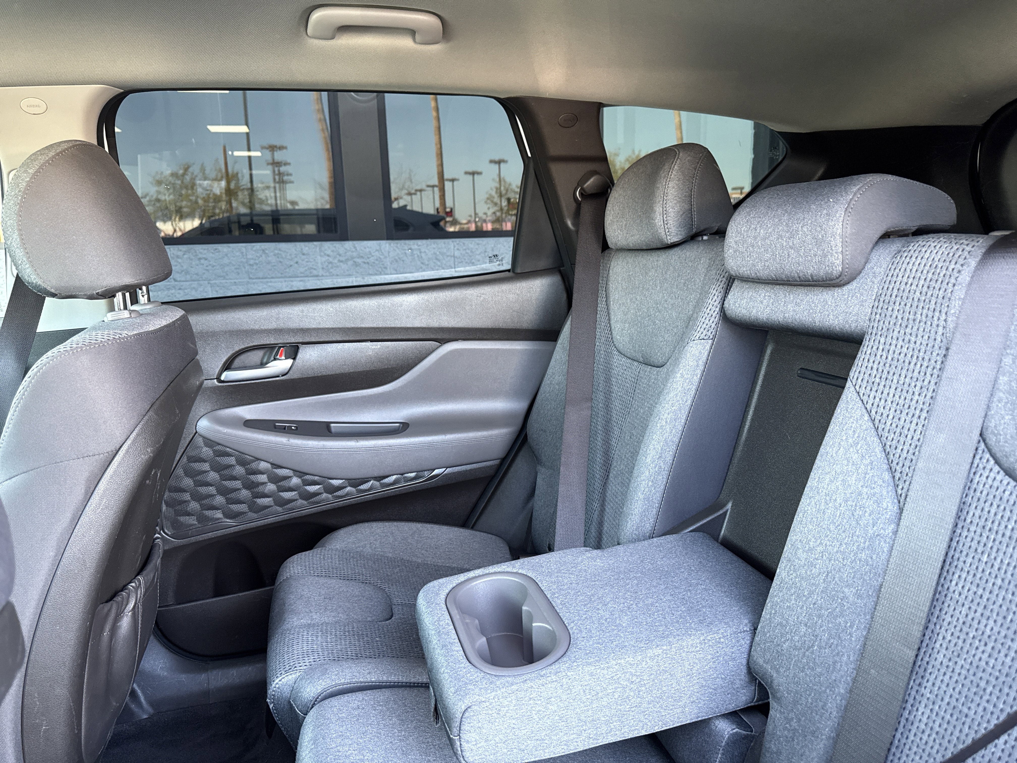 Used 2020 Hyundai Santa Fe SEL image 27