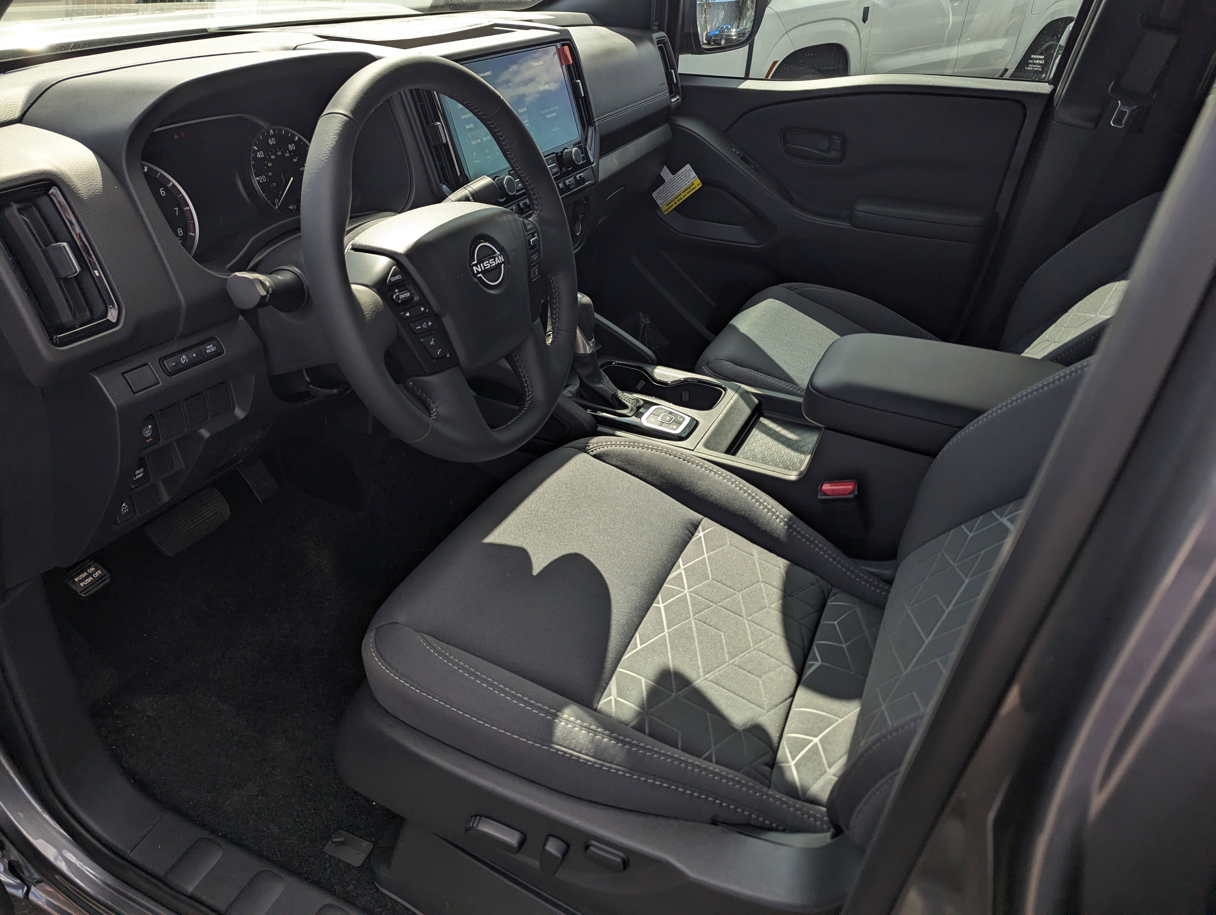 New 2026 Nissan Frontier SV image 10