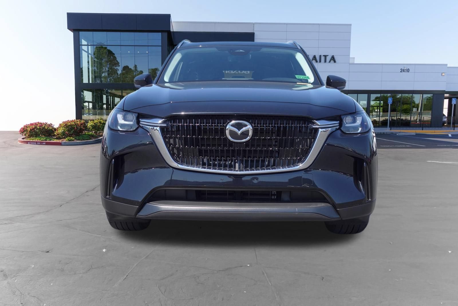 Used 2024 MAZDA CX-90 Plug-In Hybrid w/ Preferred AWD/4WD image 10