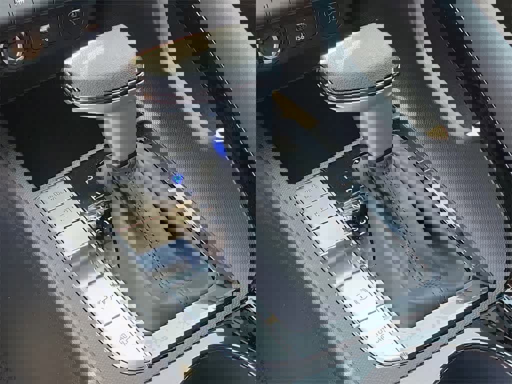 New 2025 Hyundai Elantra Blue image 26