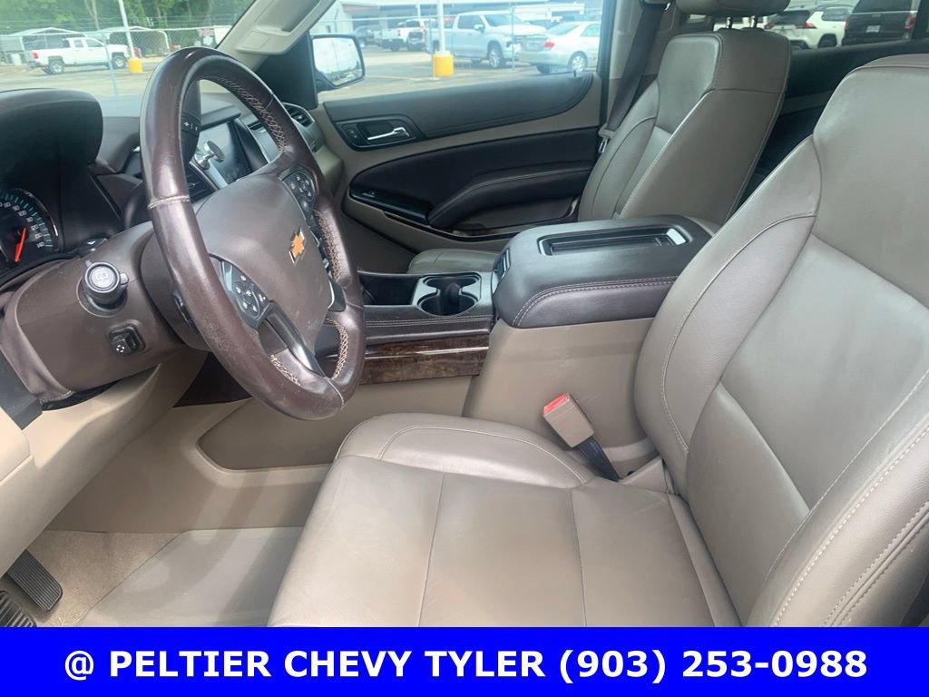 Used 2020 Chevrolet Tahoe LT w/ Luxury Package RWD image 20