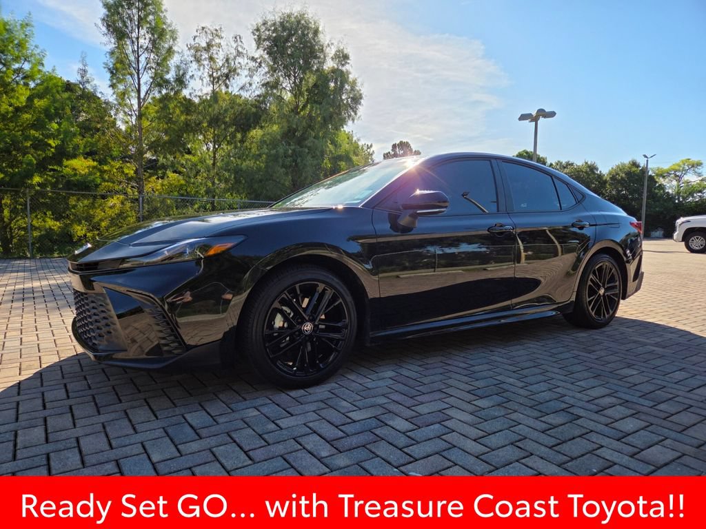 Certified 2026 Toyota Camry SE w/ Convenience Package FWD image 4