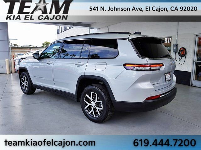 Used 2022 Jeep Grand Cherokee L Limited image 7