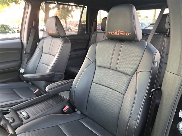 Used 2023 Honda Passport TrailSport image 18