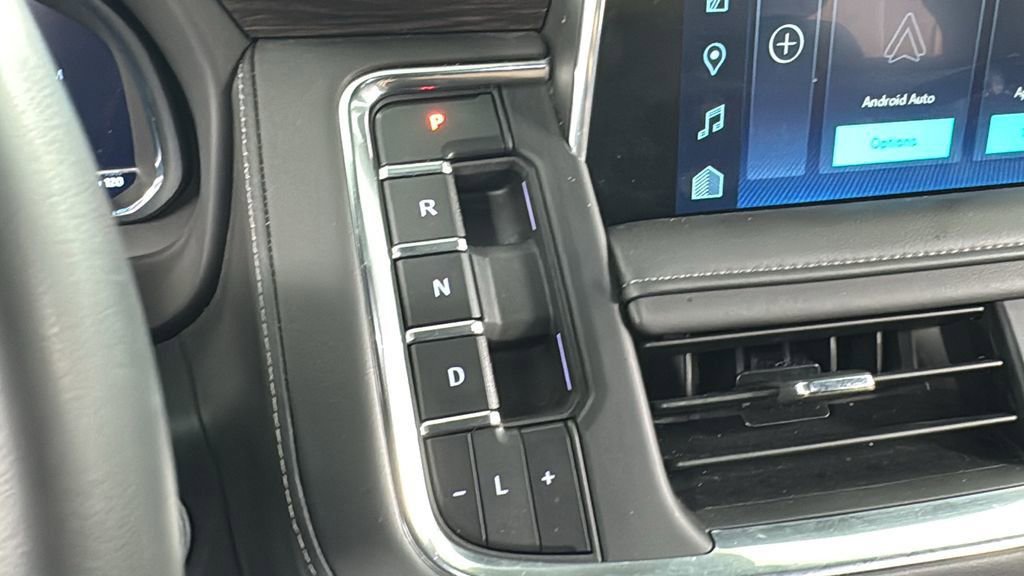 Used 2024 Chevrolet Tahoe LT image 36