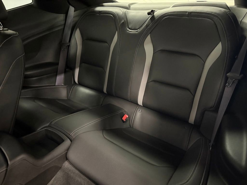 Used 2017 Chevrolet Camaro LT RWD image 23