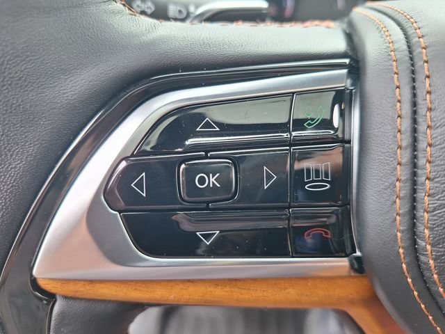 Used 2023 Jeep Grand Cherokee L Summit AWD/4WD image 22