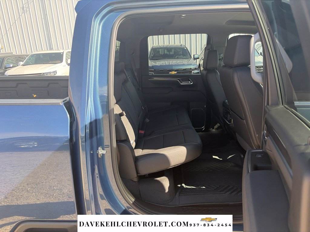 Used 2025 Chevrolet Silverado 2500 LTZ w/ LTZ Plus Package AWD/4WD image 24