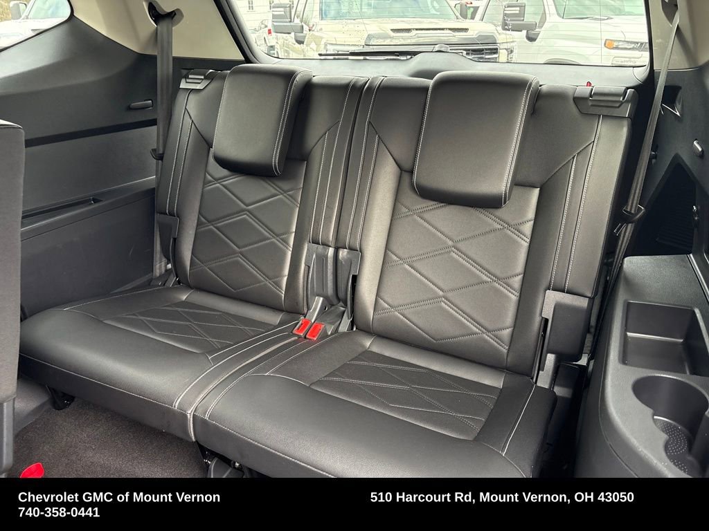 Used 2025 Volkswagen Atlas SE image 31